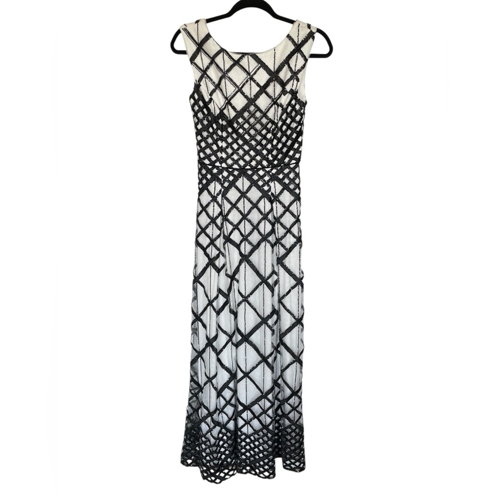 Karl Lagerfeld Paris Sequin Mesh Formal Black White Geometric Dress Gown Size 0